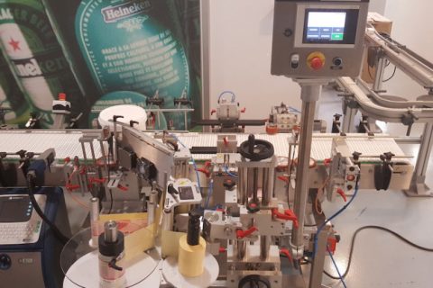 Ideal for labelling buckets and heavy items 